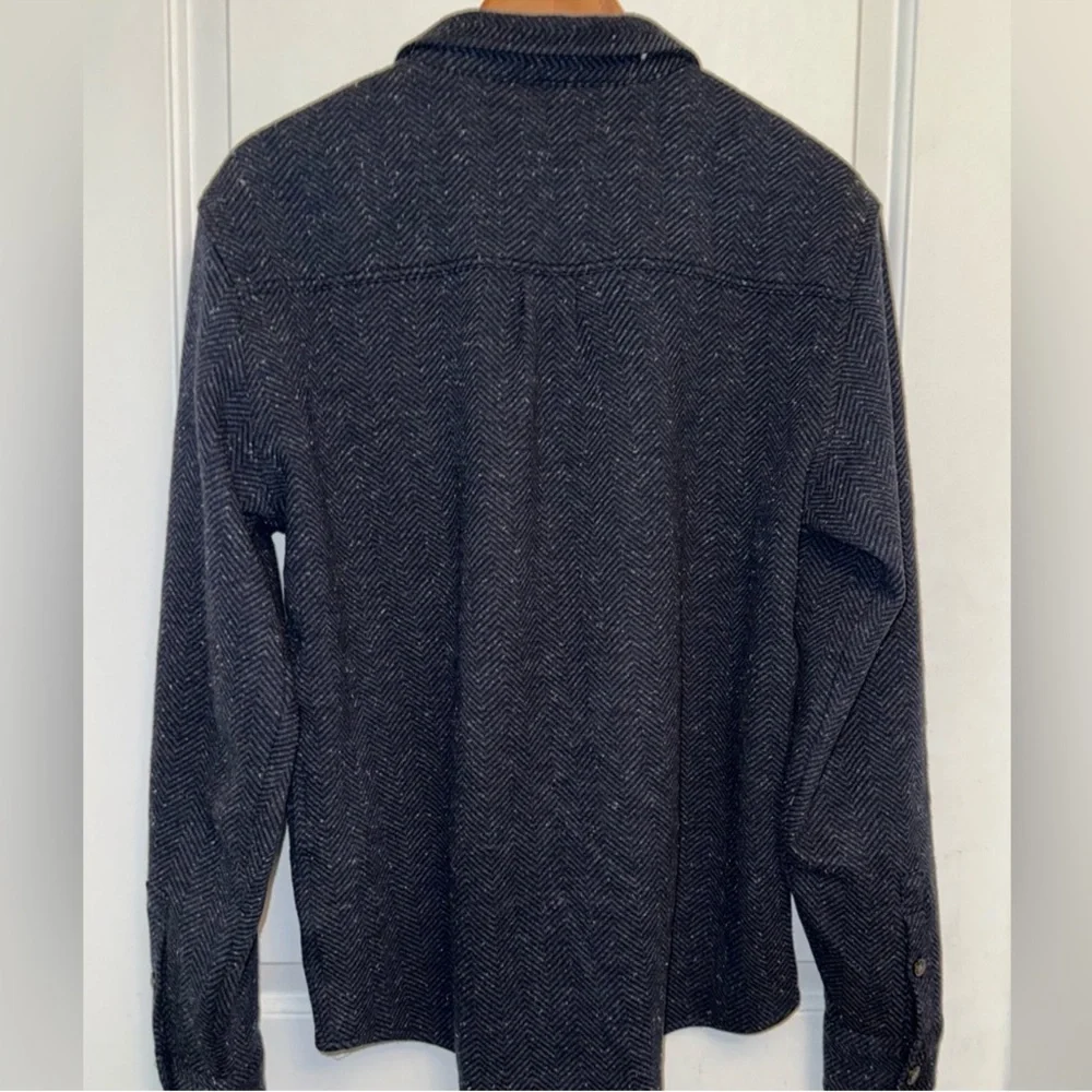 Marine Layer NWT Pacifica Stretch Twill Shirt in Dark Herringbone